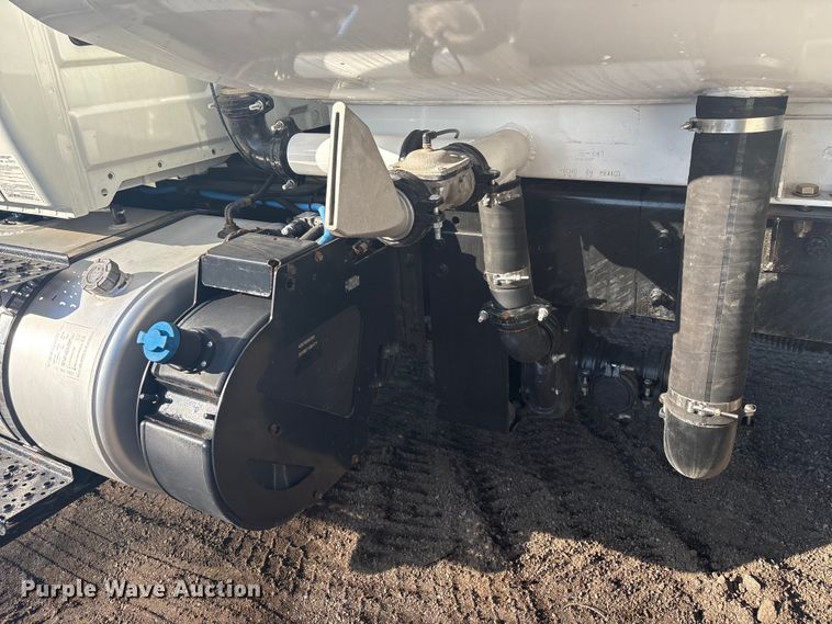 image for item EG8276 2020 International MV607 water truck