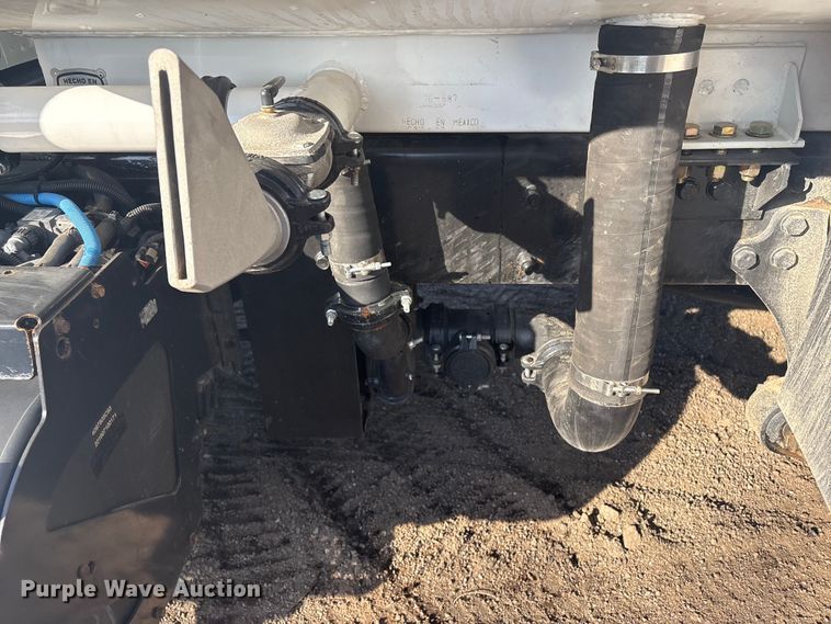 image for item EG8276 2020 International MV607 water truck