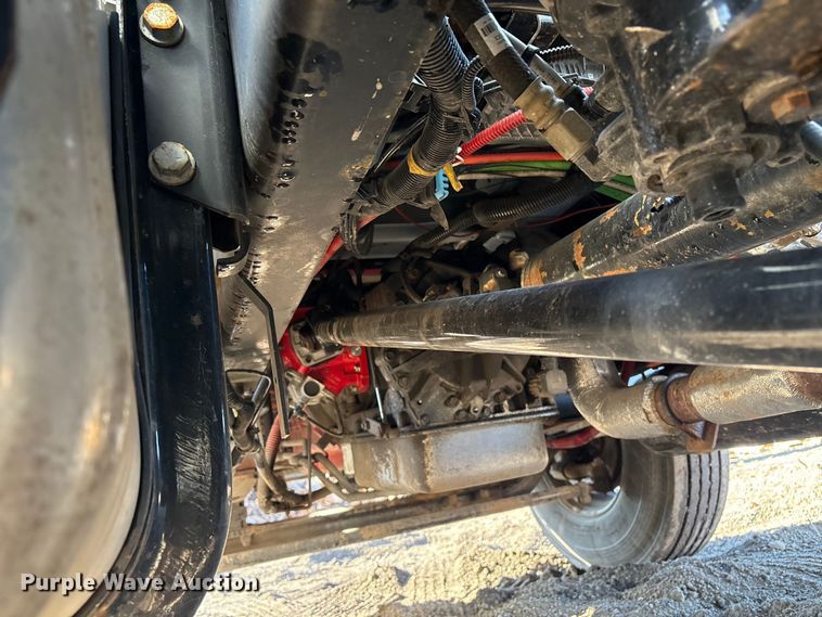 image for item EG8276 2020 International MV607 water truck