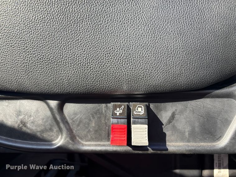 image for item EG8276 2020 International MV607 water truck