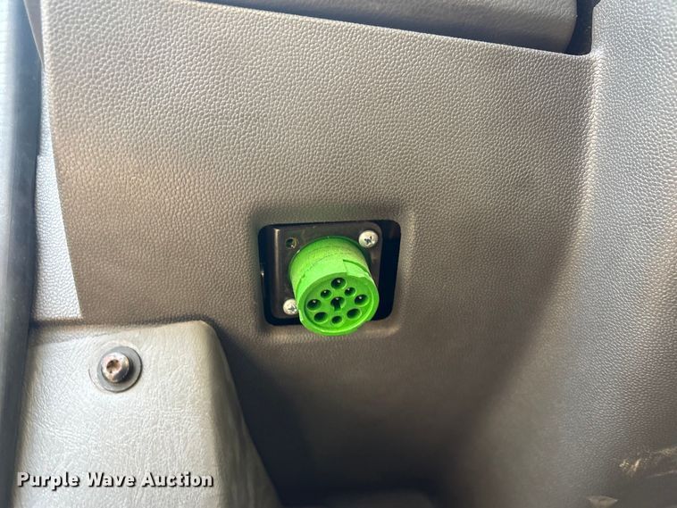 image for item EG8276 2020 International MV607 water truck