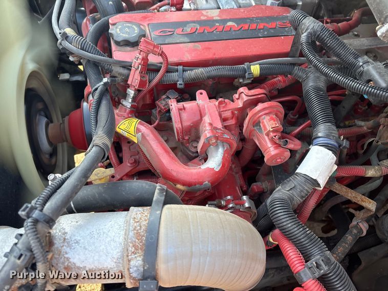 image for item EG8276 2020 International MV607 water truck