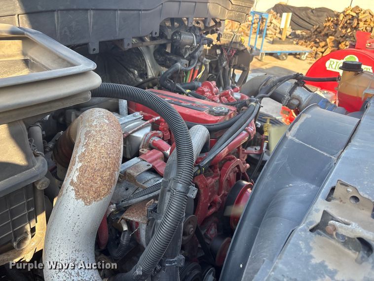 image for item EG8276 2020 International MV607 water truck