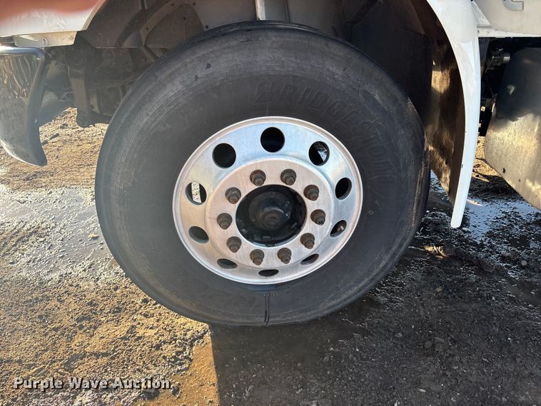 image for item EG8276 2020 International MV607 water truck