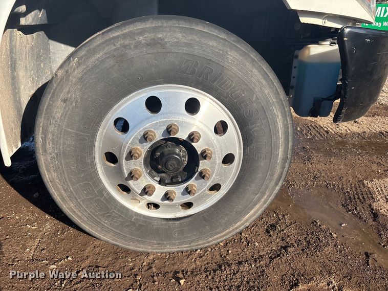 image for item EG8276 2020 International MV607 water truck