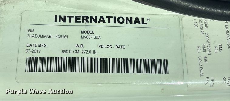 image for item EG8276 2020 International MV607 water truck