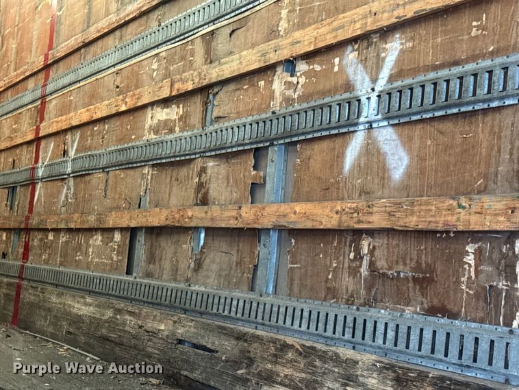 image for item EH7478 2008 Great Dane CLD121202028 dry van trailer