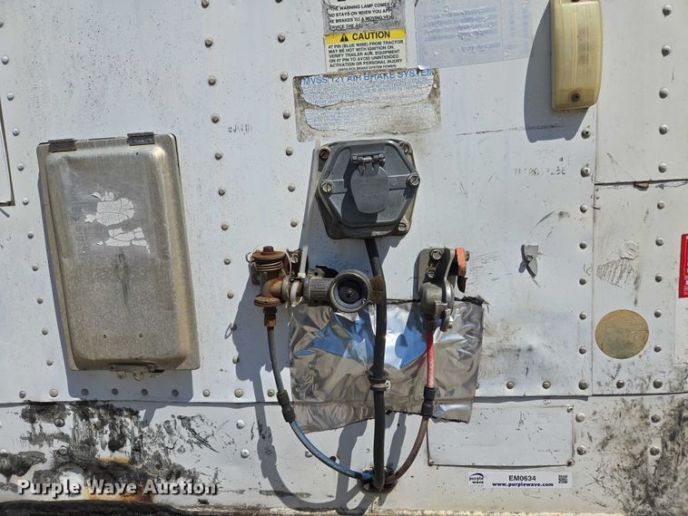 image for item EM0634 2006 Lufkin TFV-CL-110 dry van trailer