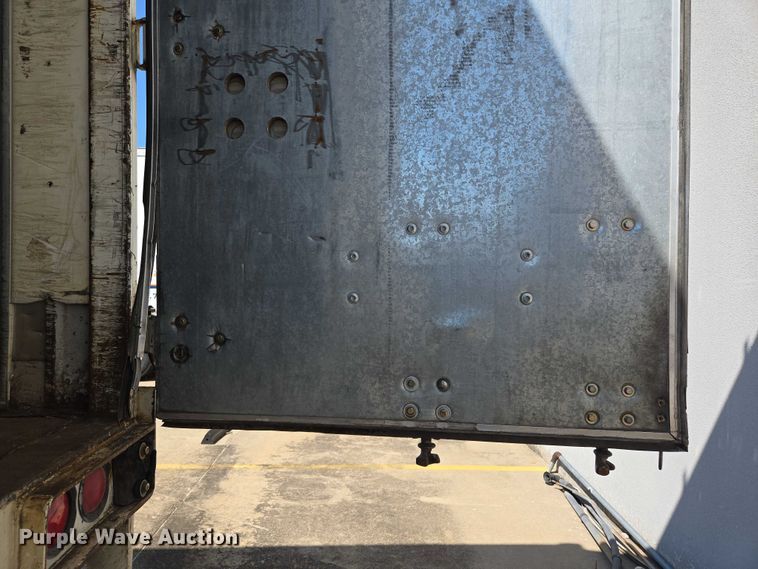 image for item EM0634 2006 Lufkin TFV-CL-110 dry van trailer