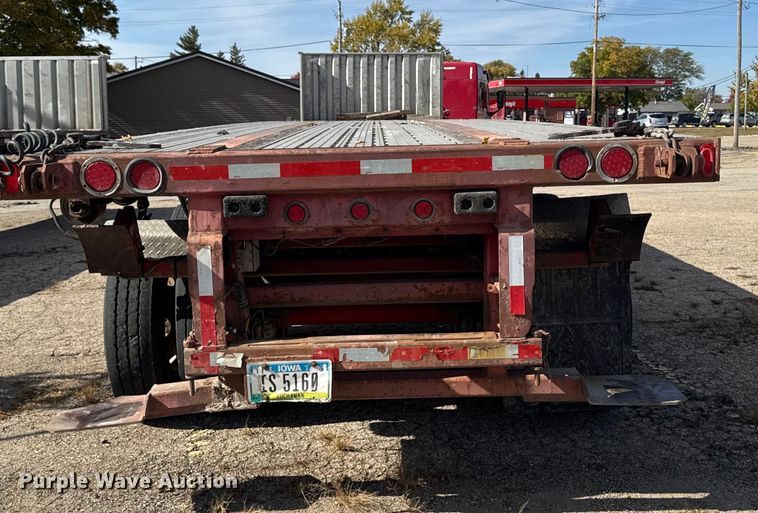 image for item EM2480 2002 Transcraft Corp TL80K flatbed trailer