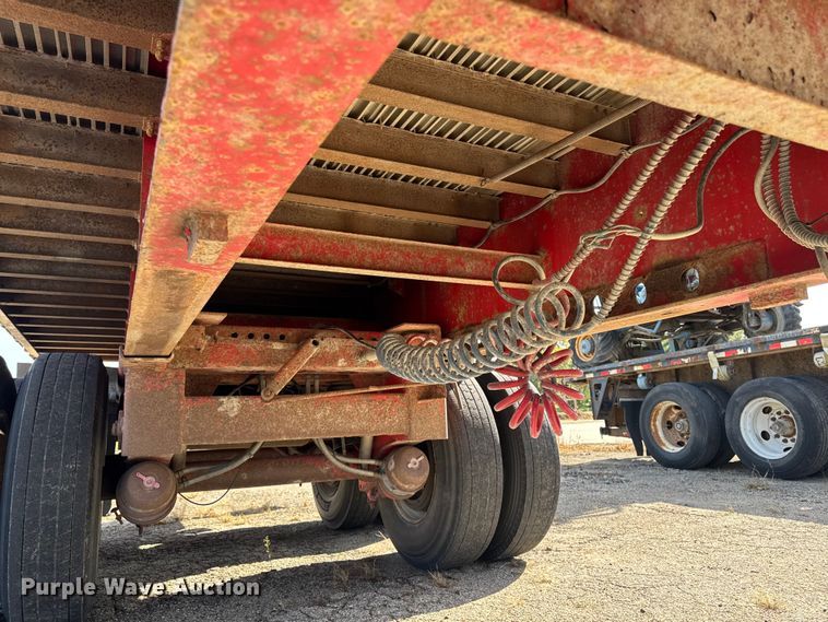 image for item EM2480 2002 Transcraft Corp TL80K flatbed trailer