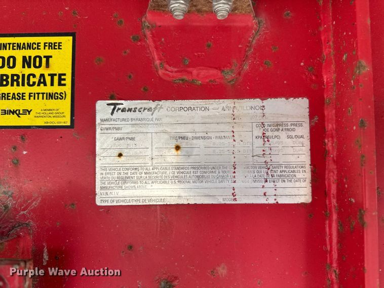 image for item EM2480 2002 Transcraft Corp TL80K flatbed trailer