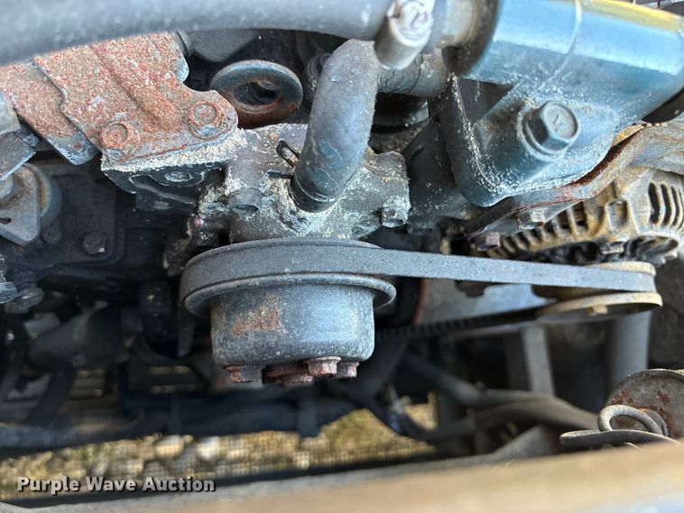 image for item EM6132 2015 Volvo VNL semi truck