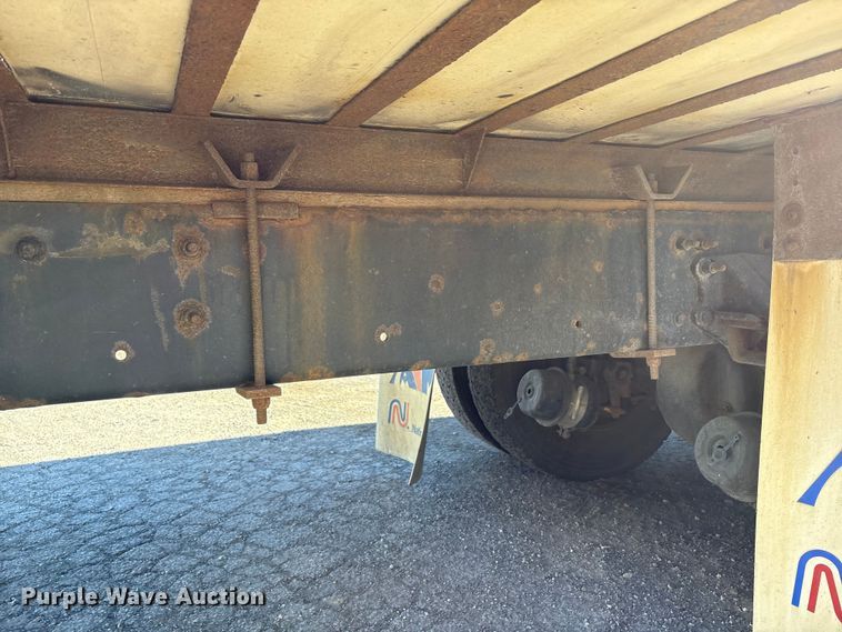 image for item EM6137 2018 Freightliner Business Class M2 refrigerated truck