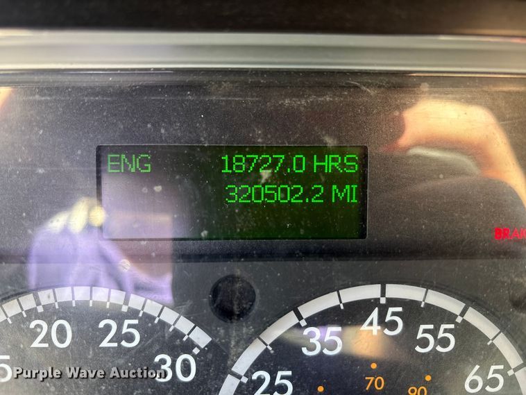 image for item EM6137 2018 Freightliner Business Class M2 refrigerated truck