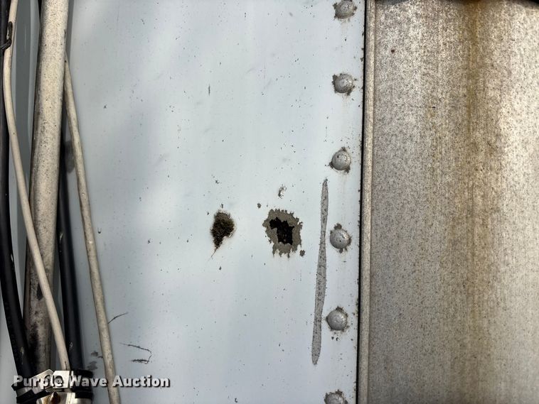 image for item EM6138 1998 Freightliner FL80 refrigerated truck