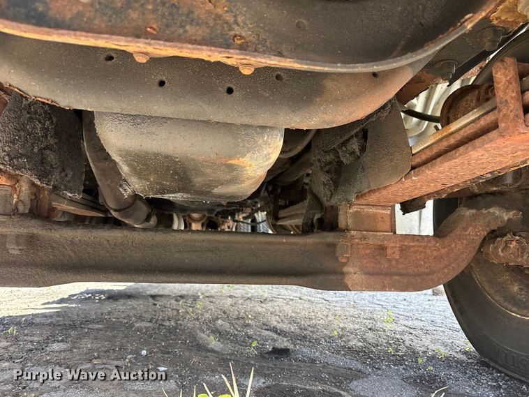 image for item EM6138 1998 Freightliner FL80 refrigerated truck