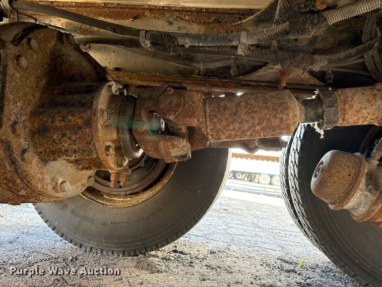 image for item EM6138 1998 Freightliner FL80 refrigerated truck