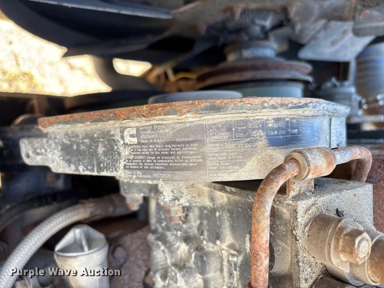 image for item EM6138 1998 Freightliner FL80 refrigerated truck