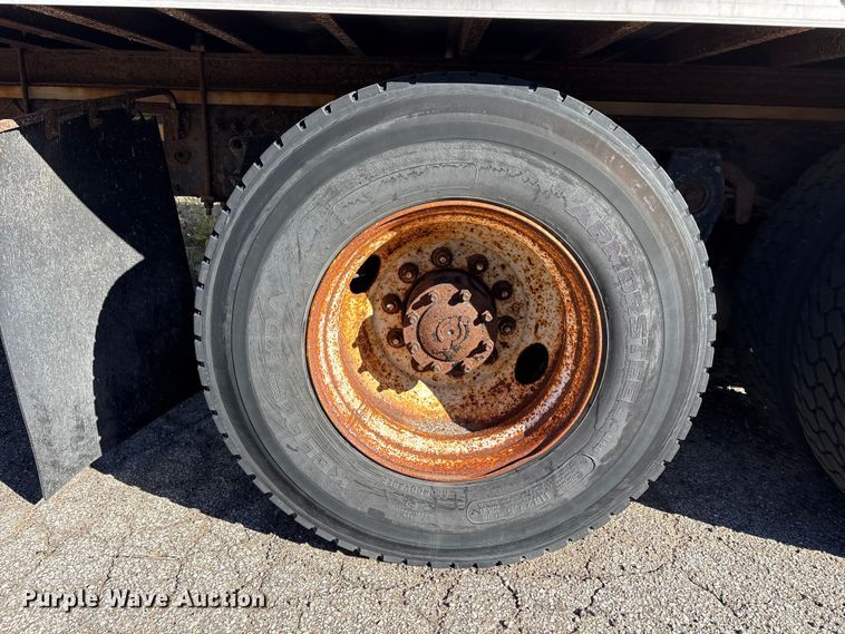 image for item EM6138 1998 Freightliner FL80 refrigerated truck