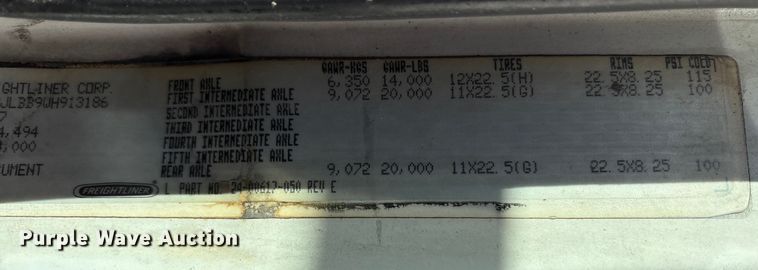 image for item EM6138 1998 Freightliner FL80 refrigerated truck