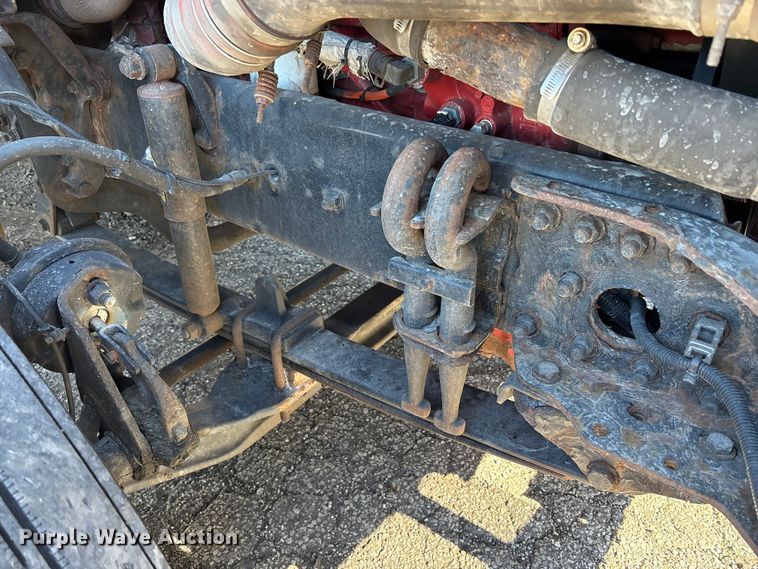 image for item EM6139 2018 Freightliner Cascadia 125 semi truck