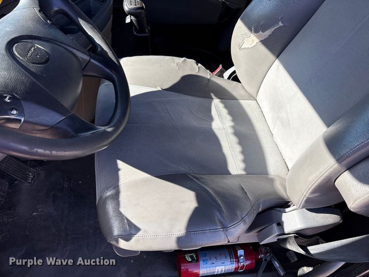 image for item EM6139 2018 Freightliner Cascadia 125 semi truck