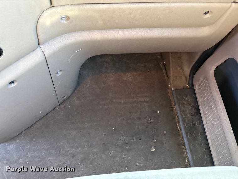 image for item EM6139 2018 Freightliner Cascadia 125 semi truck