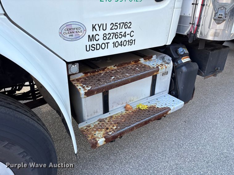 image for item EM6140 2020 Freightliner Business Class M2 refrigerated truck