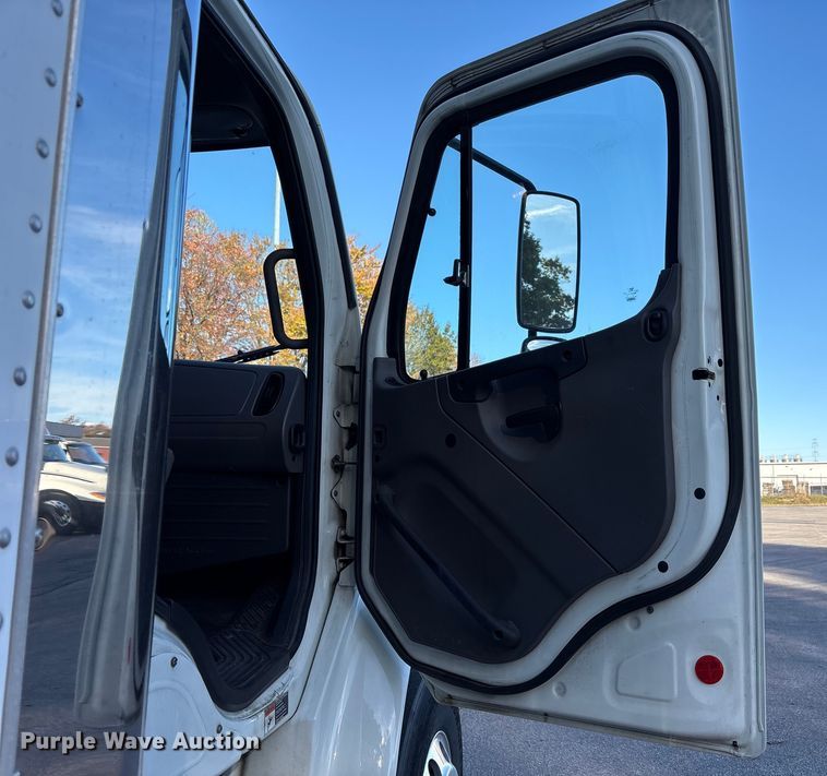 image for item EM6140 2020 Freightliner Business Class M2 refrigerated truck