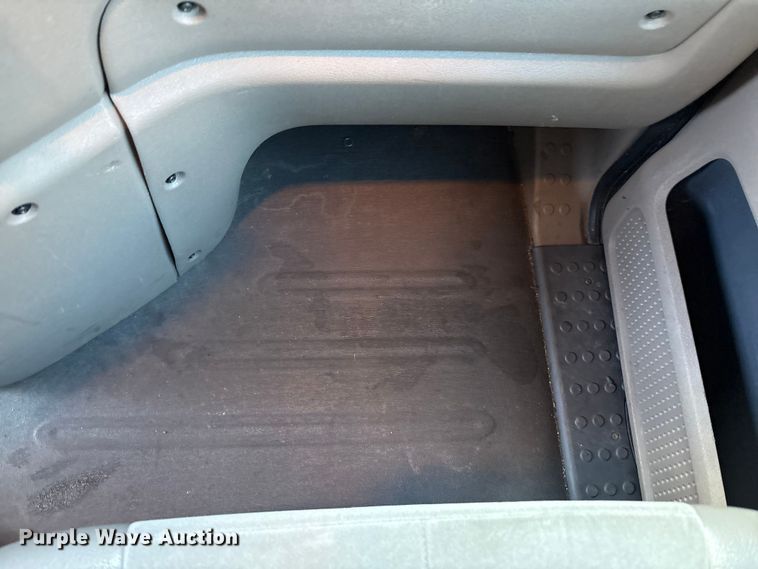 image for item EM6141 2018 Freightliner Cascadia 125 semi truck