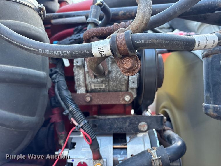 image for item EM6141 2018 Freightliner Cascadia 125 semi truck