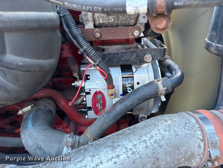 image for item EM6141 2018 Freightliner Cascadia 125 semi truck