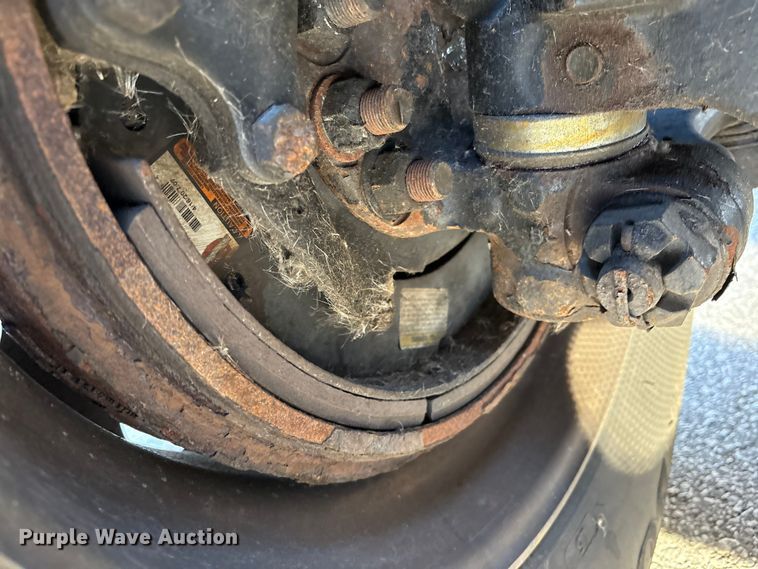 image for item EM6141 2018 Freightliner Cascadia 125 semi truck