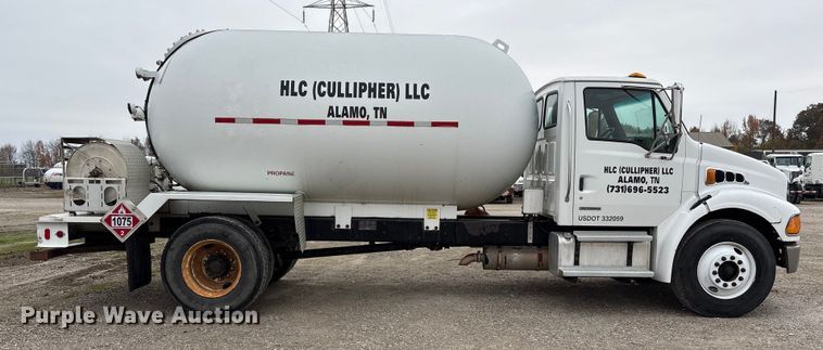 image for item EM6159 2005 Sterling Acterra propane delivery truck