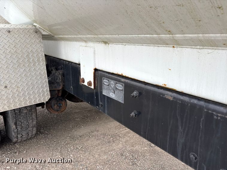 image for item EM6159 2005 Sterling Acterra propane delivery truck