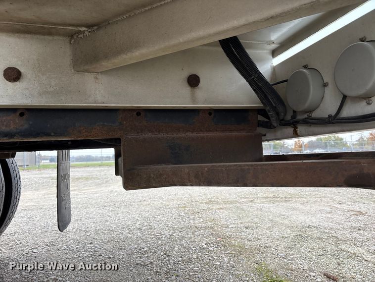 image for item EM6159 2005 Sterling Acterra propane delivery truck