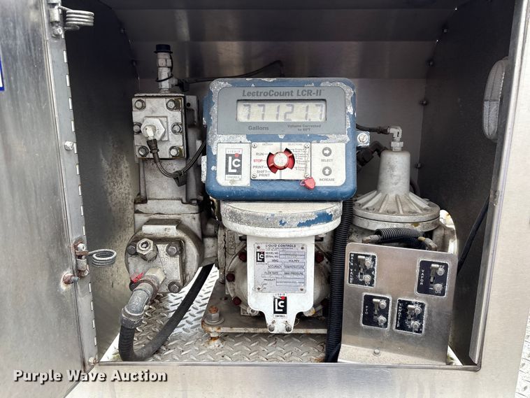 image for item EM6159 2005 Sterling Acterra propane delivery truck