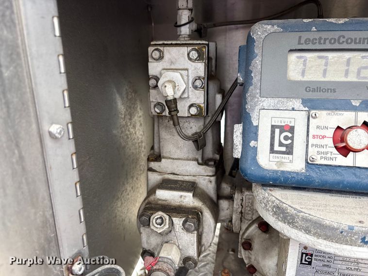 image for item EM6159 2005 Sterling Acterra propane delivery truck