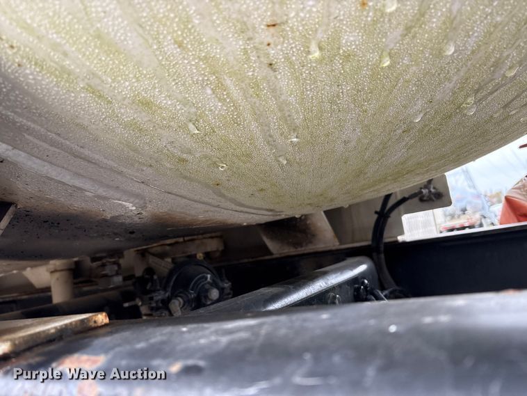 image for item EM6159 2005 Sterling Acterra propane delivery truck