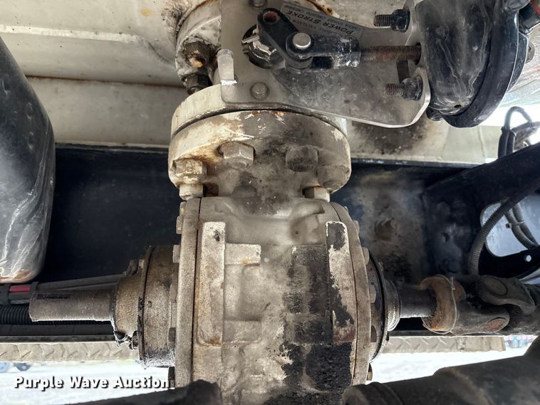 image for item EM6159 2005 Sterling Acterra propane delivery truck