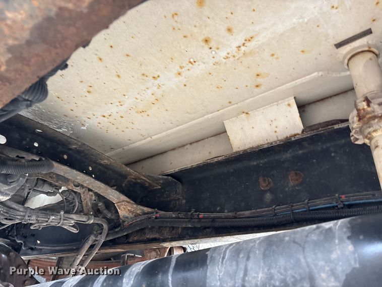 image for item EM6159 2005 Sterling Acterra propane delivery truck