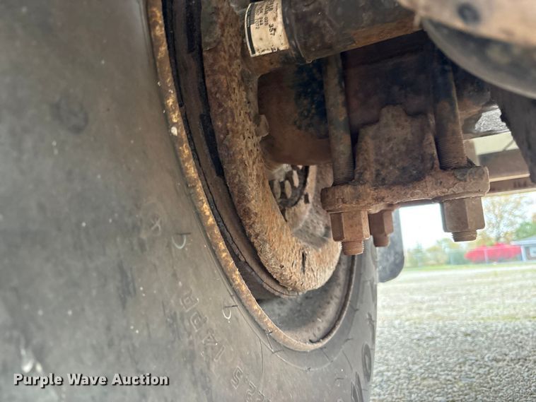 image for item EM6159 2005 Sterling Acterra propane delivery truck