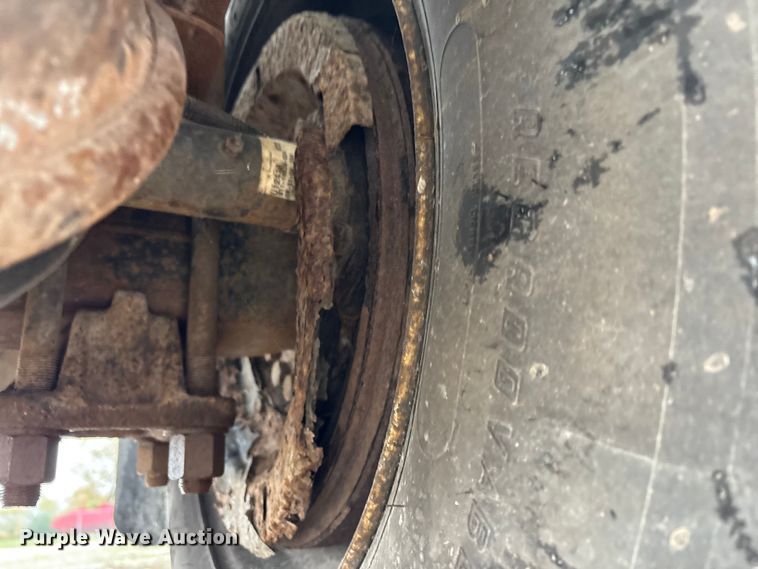 image for item EM6159 2005 Sterling Acterra propane delivery truck