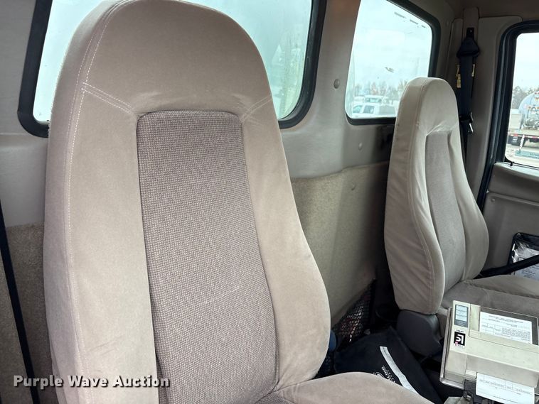 image for item EM6159 2005 Sterling Acterra propane delivery truck