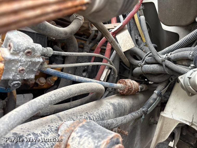 image for item EM6159 2005 Sterling Acterra propane delivery truck