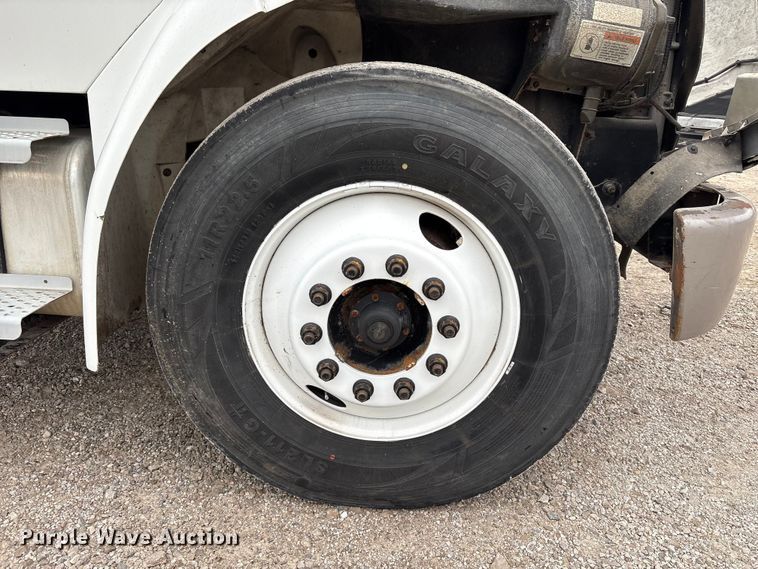 image for item EM6159 2005 Sterling Acterra propane delivery truck