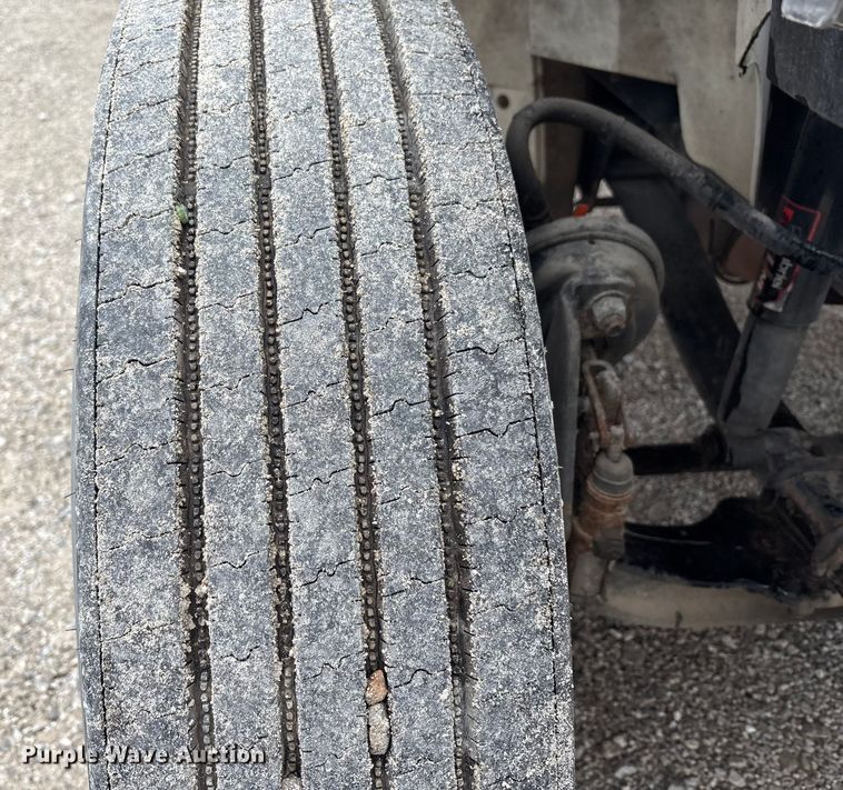 image for item EM6159 2005 Sterling Acterra propane delivery truck