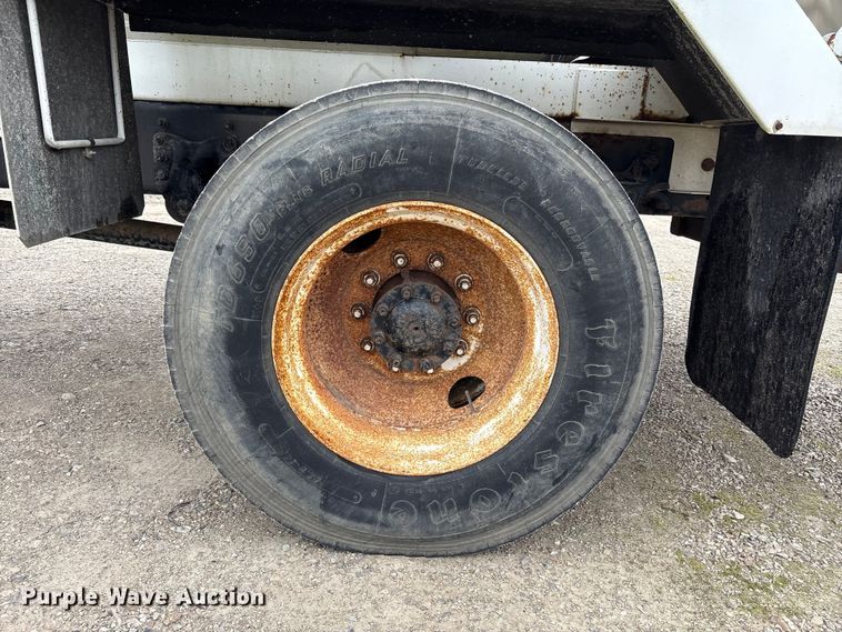 image for item EM6159 2005 Sterling Acterra propane delivery truck