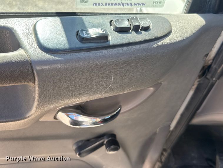 image for item EM8456 2012 Peterbilt  386 semi truck